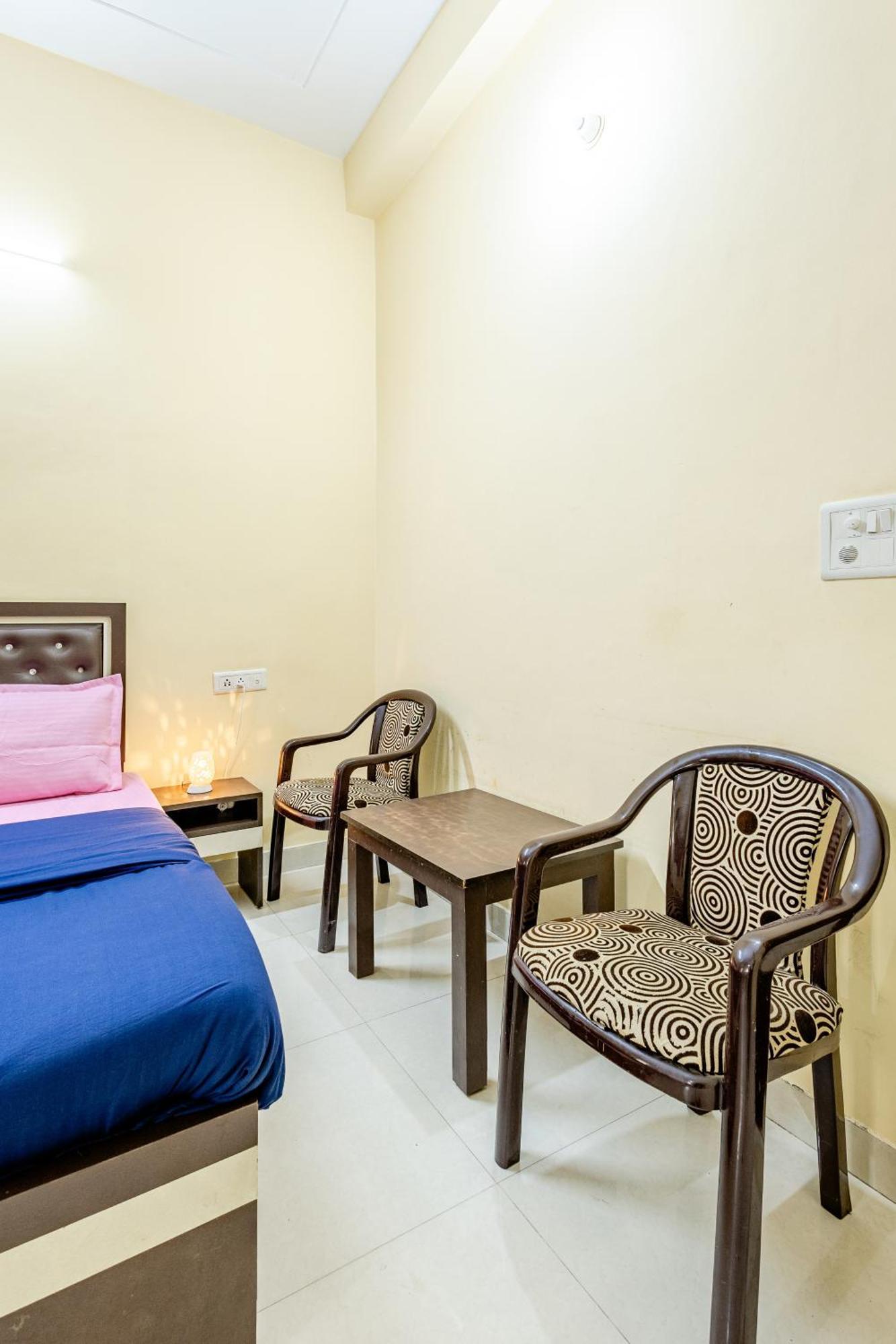 Lime Tree Studio Near Fortis Γκουργκάον Εξωτερικό φωτογραφία